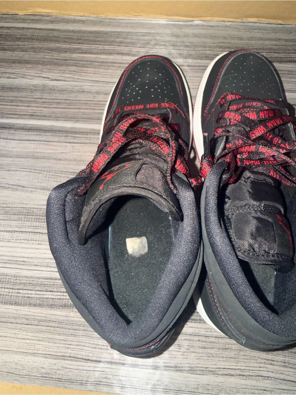 Nike Kids come fly with me retro 1 mid jordans.